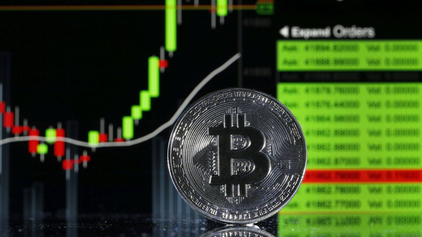 buiter24_ChesnotGetty Images_bitcoin