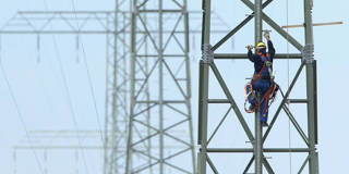 gros189_Sean GallupGetty Images_germanypowerlines