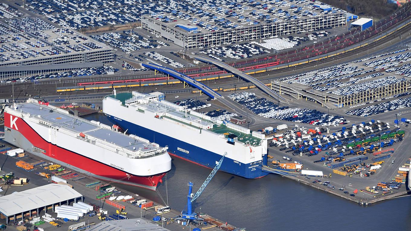Cars destined for export stand at Bremerhaven port