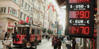 rogoff242_Umit Turhan CoskunNurPhoto via Getty Images_turkey economy
