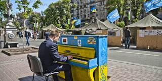 pianist kiev euromaidan