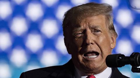 strain7_Drew AngererGetty Images_trump