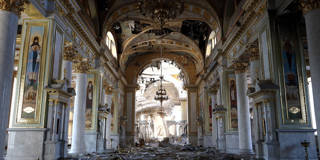 husarska7_OLEKSANDR GIMANOVAFP via Getty Images_transfiguration cathedral