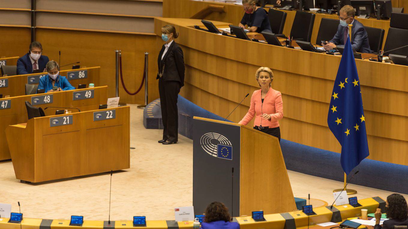 bildt80_Jonathan RaaNurPhoto via Getty Images_ursula von der leyen