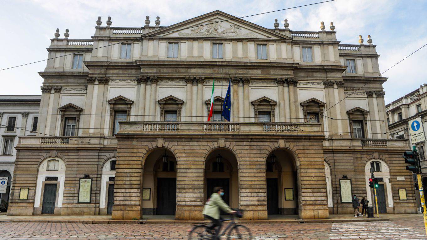 giovannini2_Mairo CinquettiNurPhoto via Getty Images_milan lockdown
