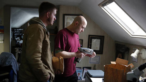 bandemehr1_The Boston GlobeGettyImages_X-ray fluorescence analyzer