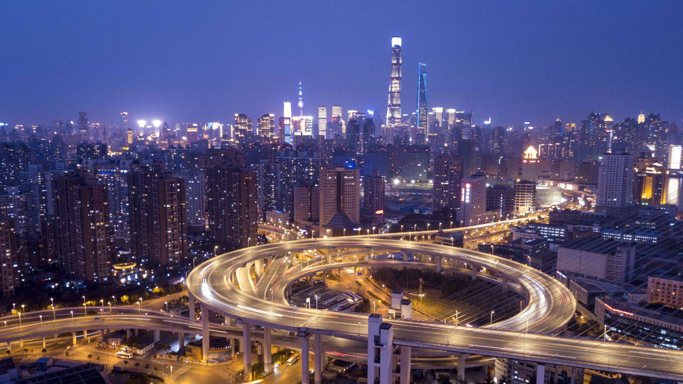 sheng111_JOHANNES EISELEAFP via Getty Images_shanghai skyline