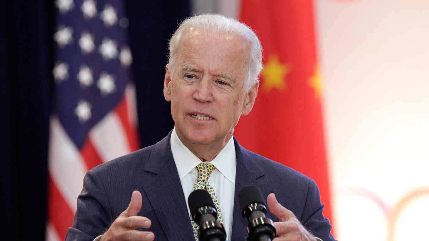 russel1_CHRIS KLEPONISAFP via Getty Images_biden