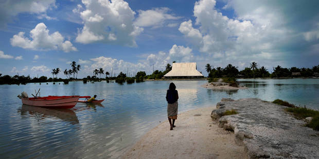 calvino3_ Justin McmanusThe AGEFairfax Media via Getty Images via Getty Images_kiribatiflooding