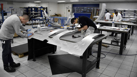 hausmann106_PASCAL PAVANIAFP via Getty Images_aircraftmanufacturing