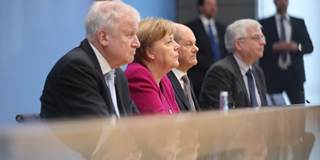 Angela Merkel, Acting Chairman of SPD Olaf Scholz and Chairman of CSU Horst Seehofer