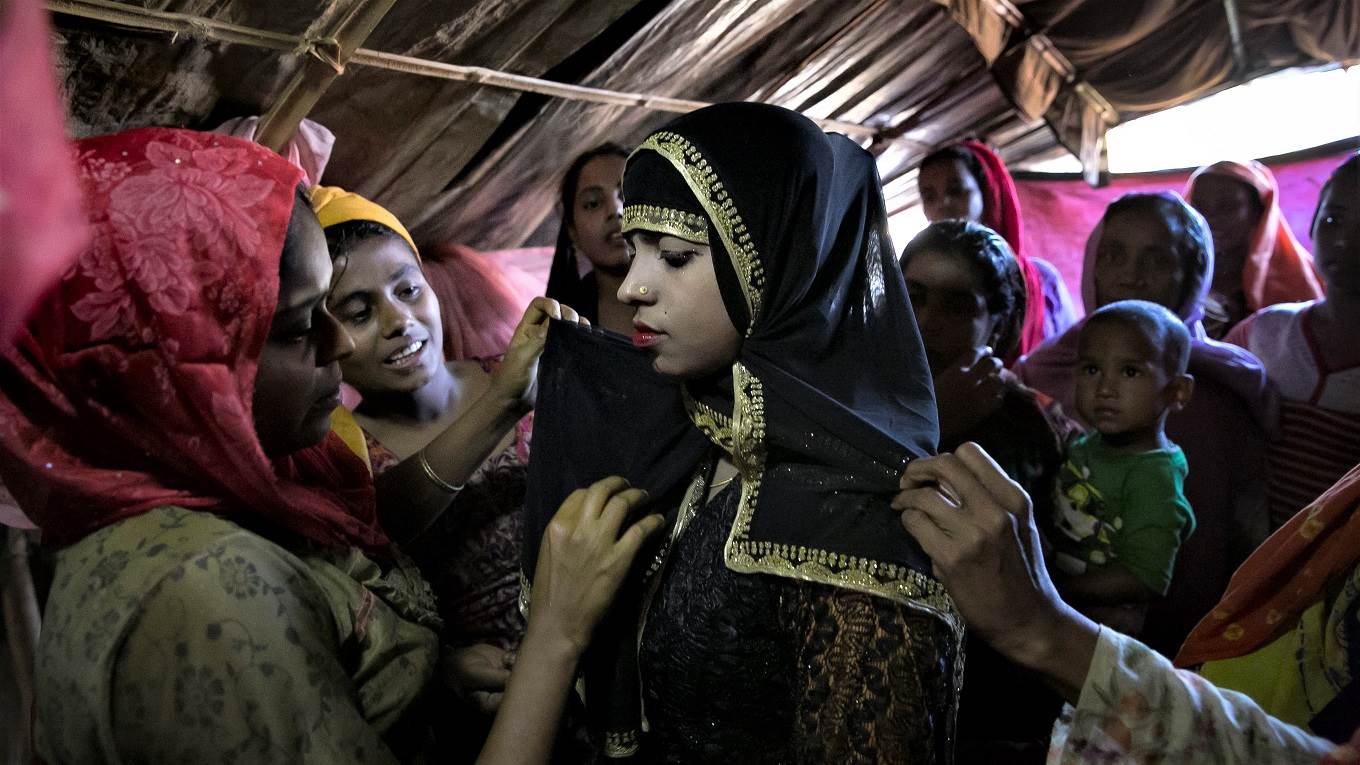 Rohingya Refugee Muslims Participate in Early Marriages