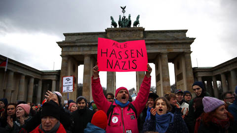 broning13_Maryam MajdGetty Images_afdprotest