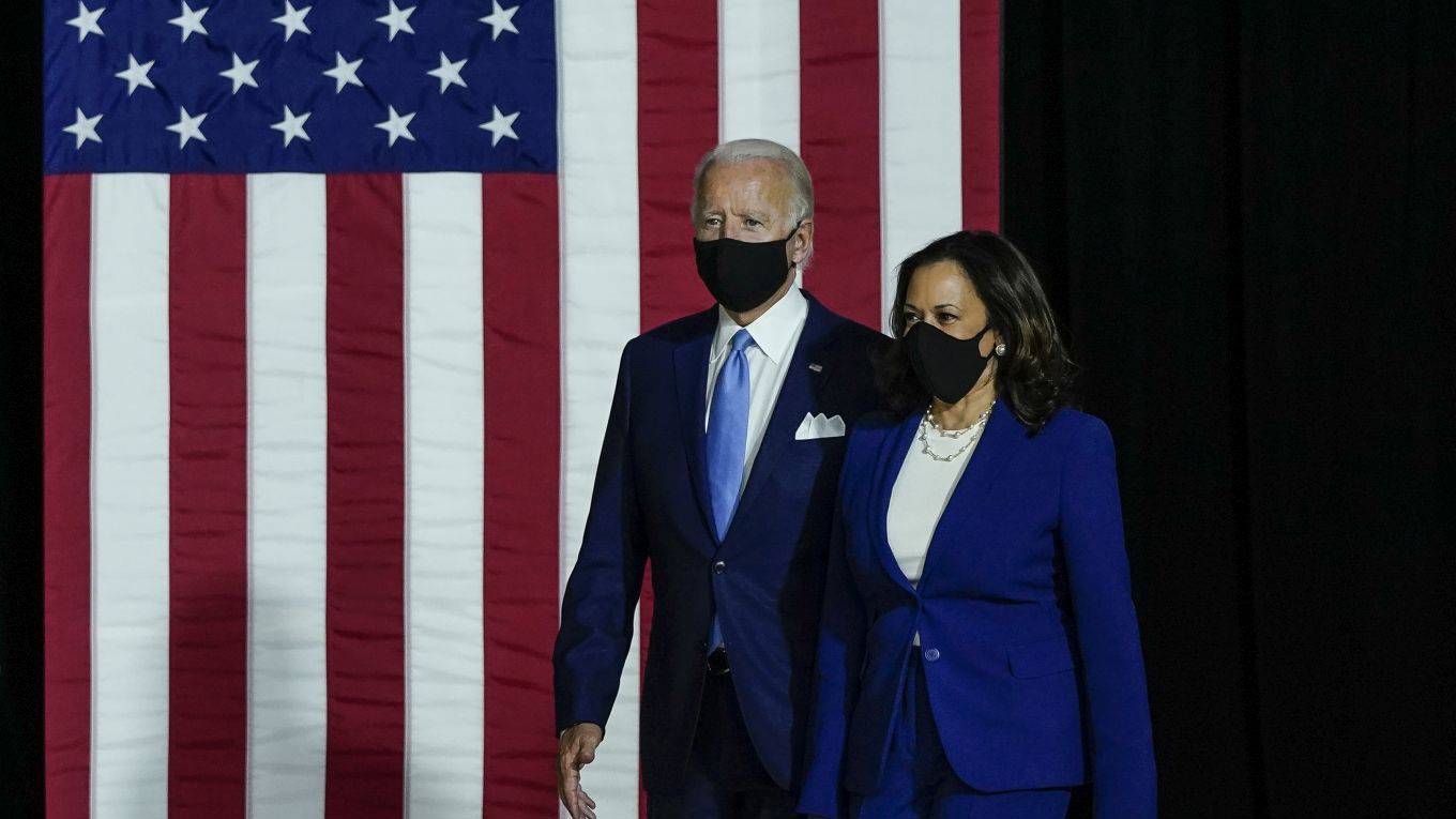 broning10_ Drew AngererGetty Images_biden harris