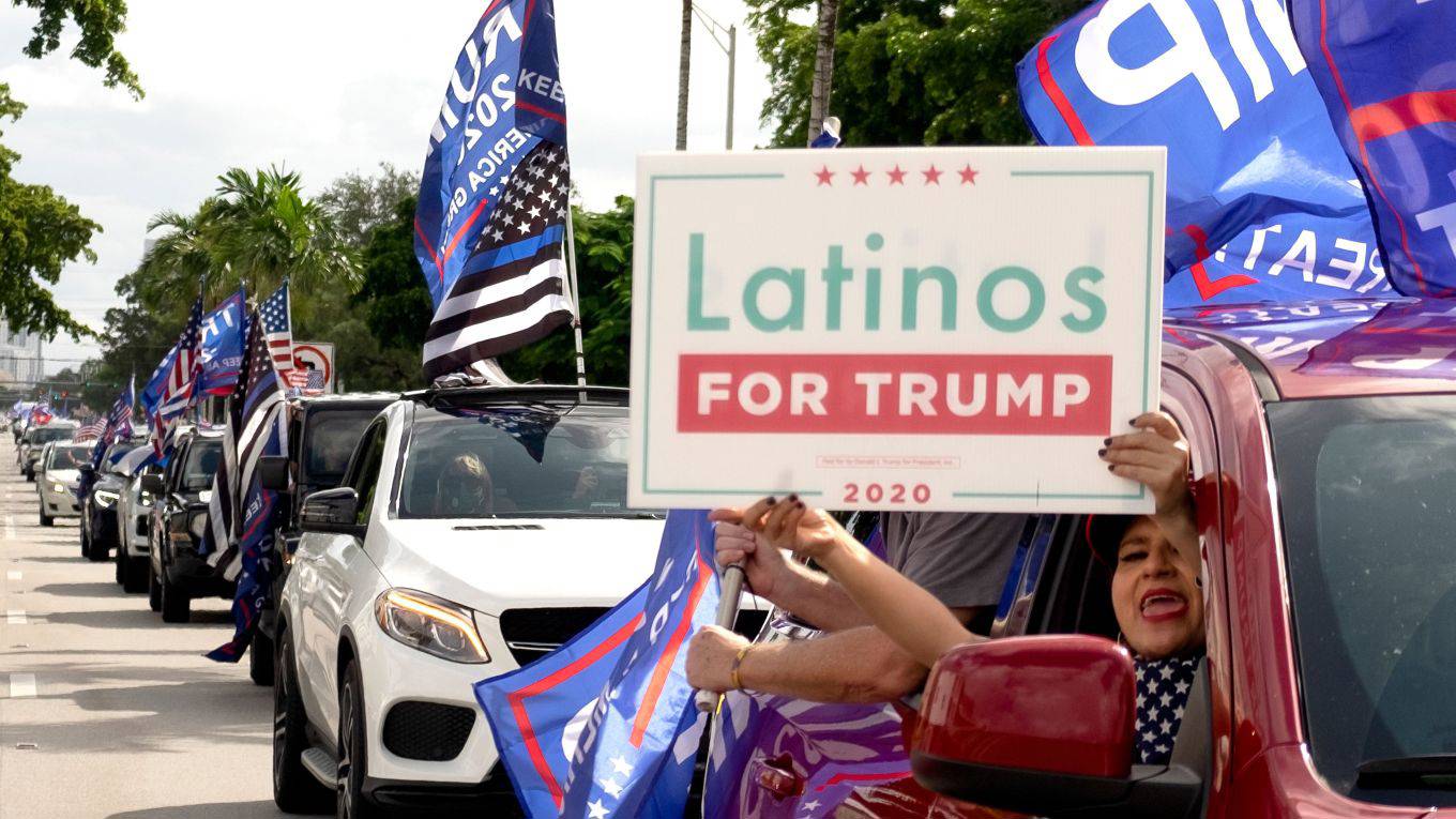 hausmann90_ GASTON DE CARDENASAFP via Getty Images_latinos for trump