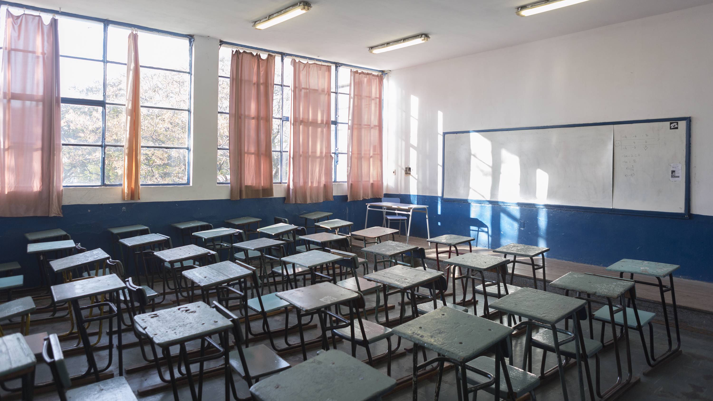 brown70_Ernesto RyanGetty Images_uruguaycoronaviruseducationclassroom