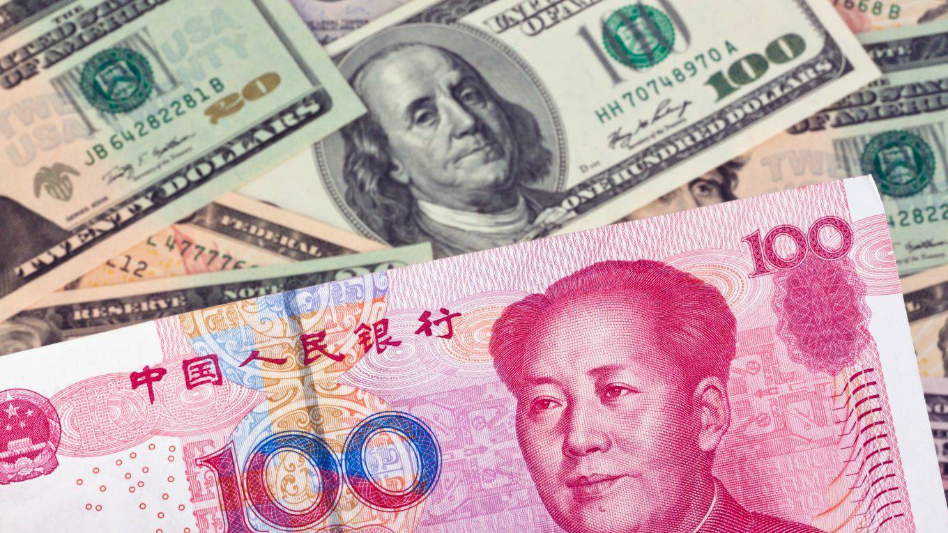 magnus2_ Wodickaullstein bild via Getty Images_dollar renminbi