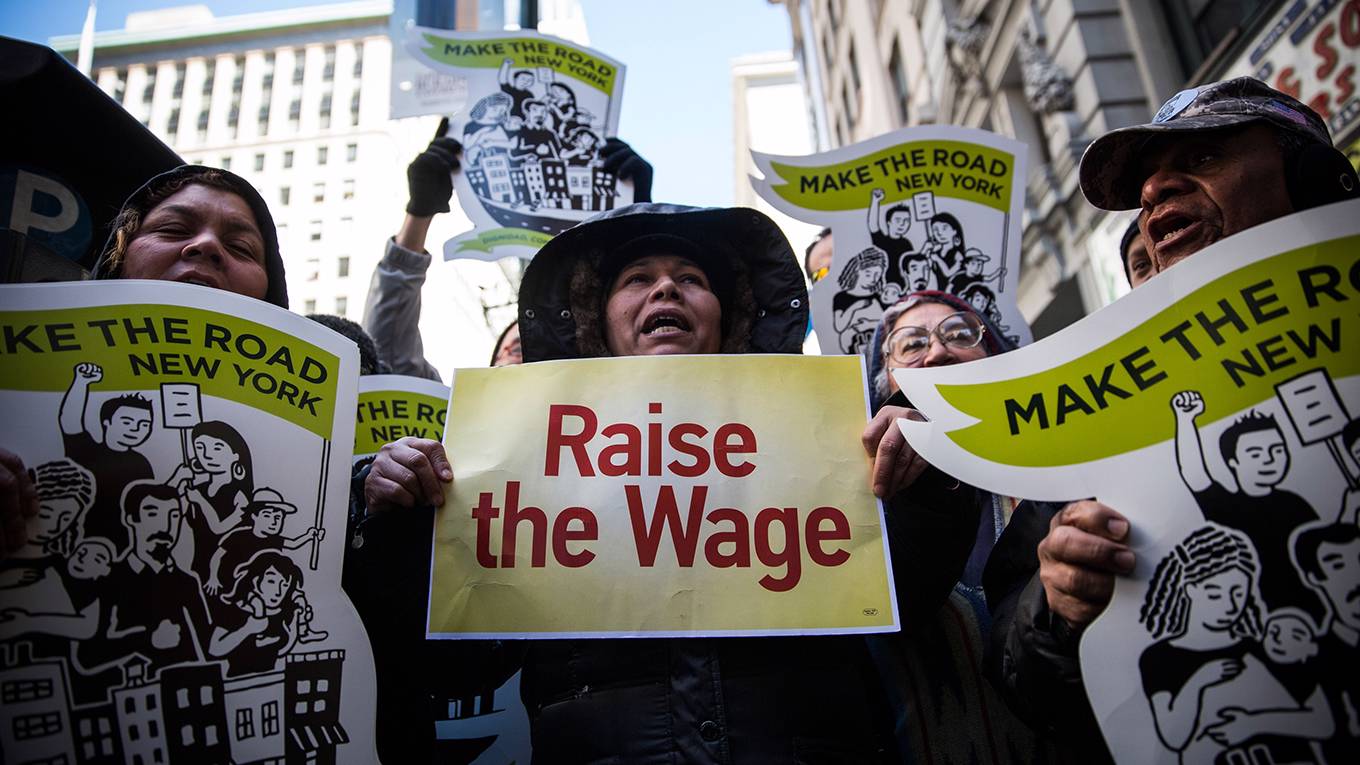 velasco115_Andrew BurtonGetty Images_wageprotest
