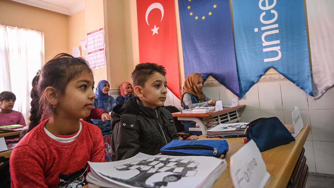 watkins18_OZAN KOSEAFP via Getty Images_educationschoolturkeyrefugees