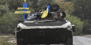 borrell17_Metin AktasAnadolu Agency via Getty Images_ukrainerussiawar