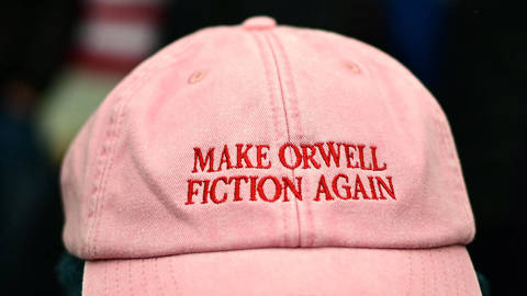 palacio169Mark MakelaGettyImages_make_orwell_fiction_again_hat