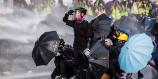 patten110_ISAAC LAWRENCEAFP via Getty Images_hongkongprotestsumbrellas