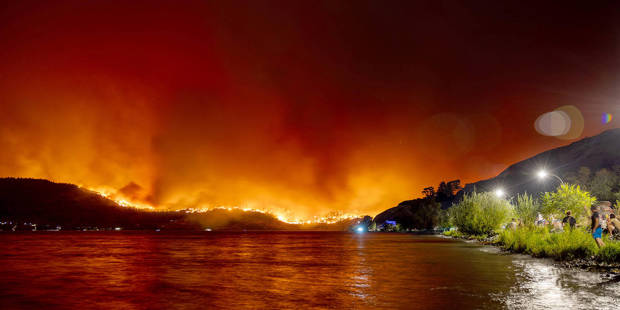 mueller46_DARREN HULLAFP via Getty Images_canada wildfires