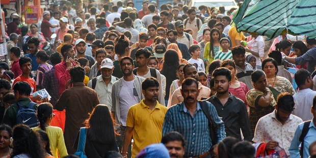 chellaney167_Debarchan ChatterjeeNurPhoto via Getty Images_indiapopulation
