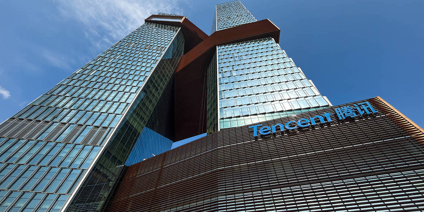 Digital Autonomy: Why Only China and Russia Challenge US Tech Giants