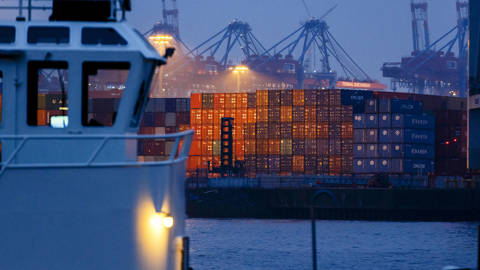 Global free trade shipping