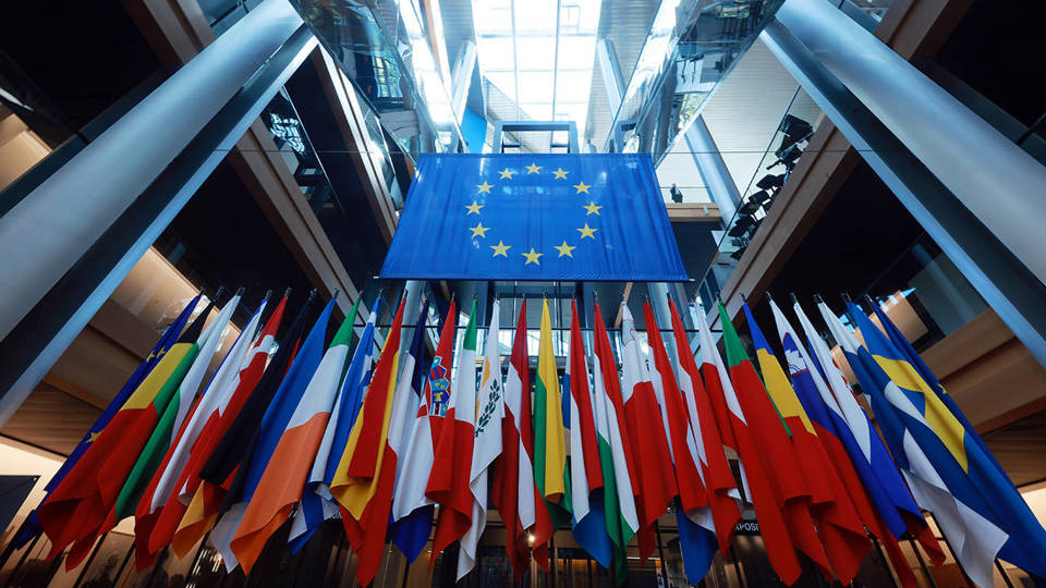 Europe Must Choose Between Power and Dependence