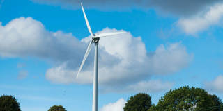 espinosa3_Matthew-Horwood_Getty-Images_wind-turbine