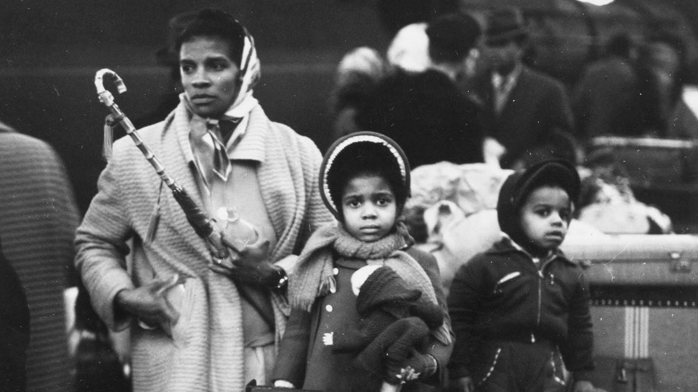 A family of West Indian immigrants arrive to Britain