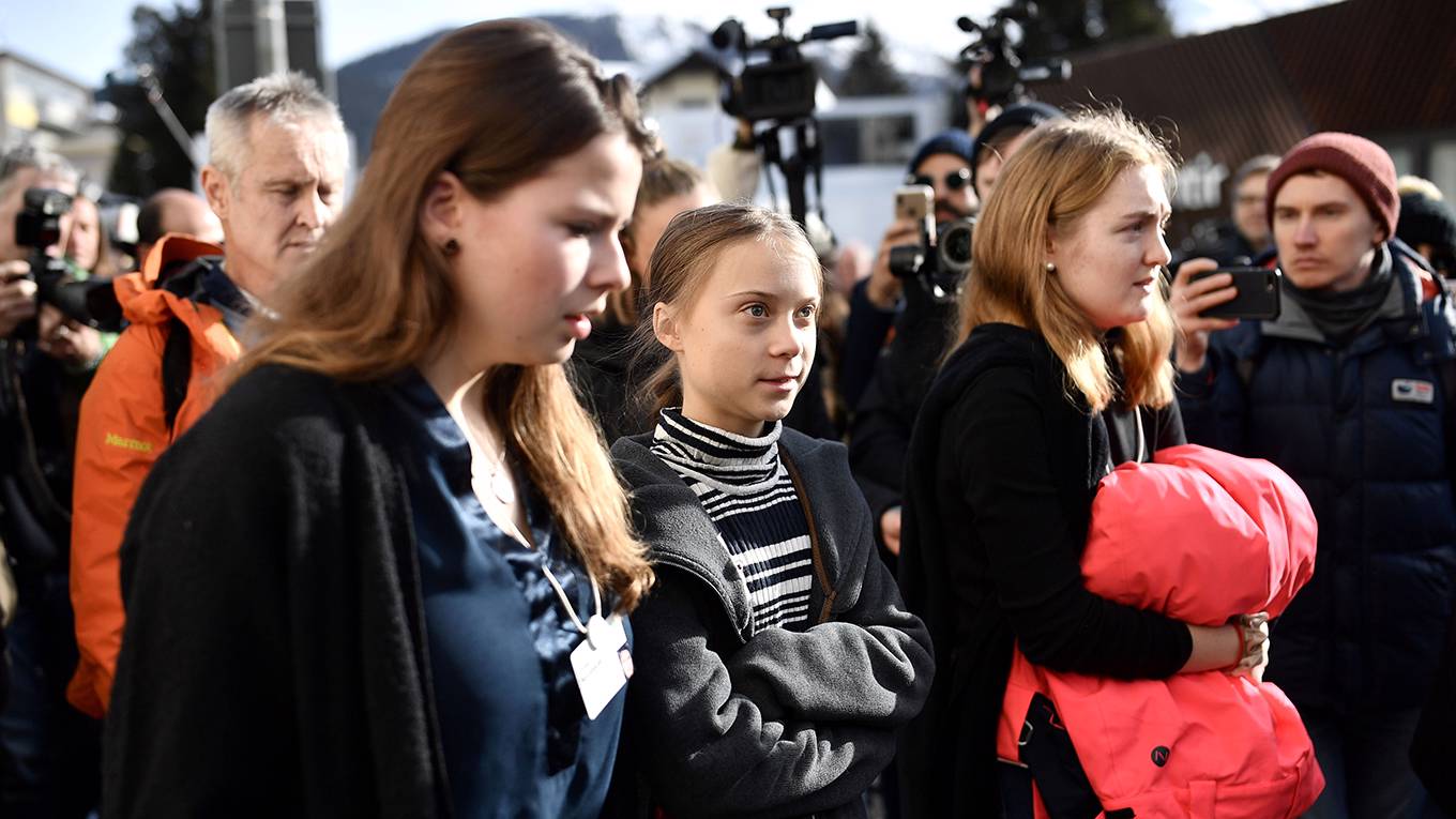 varoufakis62_FABRICE COFFRINIAFP via Getty Images_gretathunbergprotest