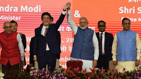 Indian Prime Minister Narendra Modi and Japan's Prime Minister Shinzo Abe