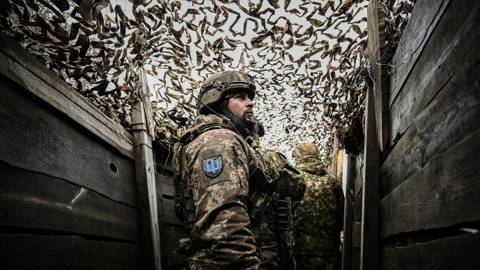 zizek9_ ARIS MESSINISAFP via Getty Images_ukraine