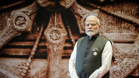 mody32_Kay Nietfeldpicture alliance via Getty Images_modi