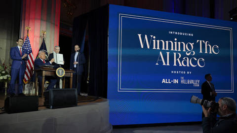 marquis2_Chip SomodevillaGetty Images_trumpai