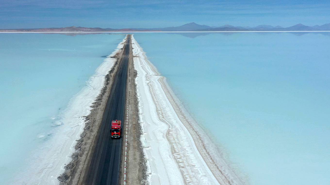 robinson17_PABLO COZZAGLIOAFP via Getty Images_bolivialithium