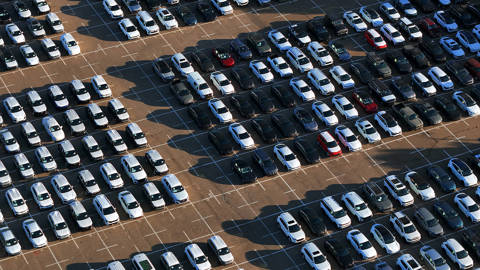 gortiz4_Kevin CarterGettyImages_imported_cars_califronia_port
