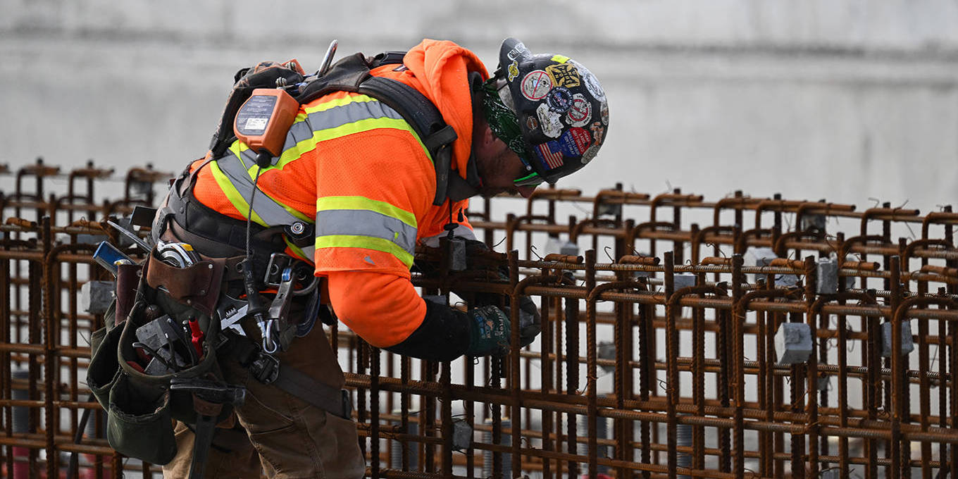 Rodrik: Worker Abundance & Economic Growth - News Directory 3
