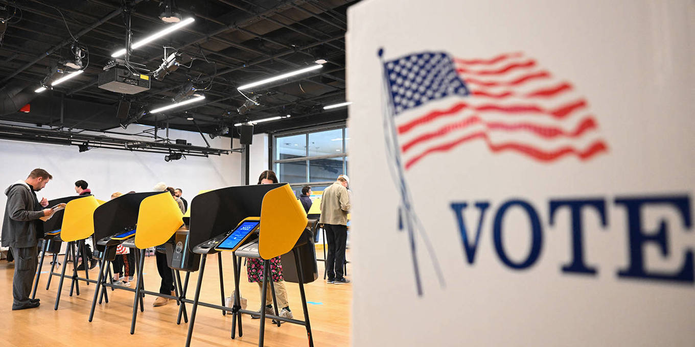 The Democrats' Democratic Dividend by Aziz Huq & Tom Ginsburg - Vimarsana News