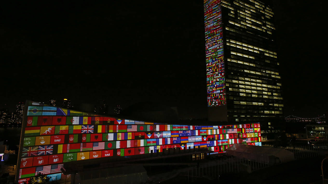 badre13_Kena BetancurGetty Images for Global Goals_unitednationsbuildingflags