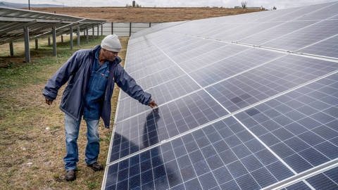 ruto3_SHIRAAZ MOHAMEDAFP via Getty Images_solar africa