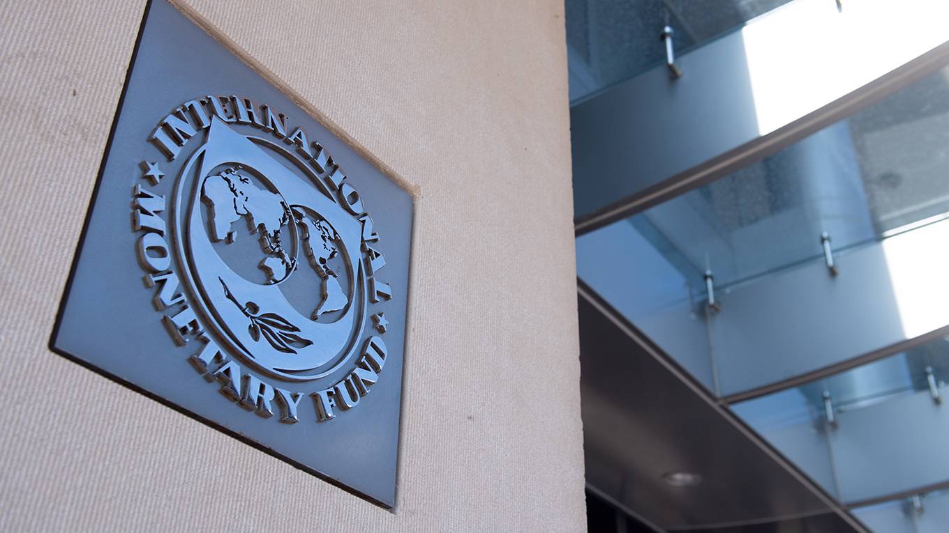 rogoff216_ SAUL LOEBAFP via Getty Images_imf
