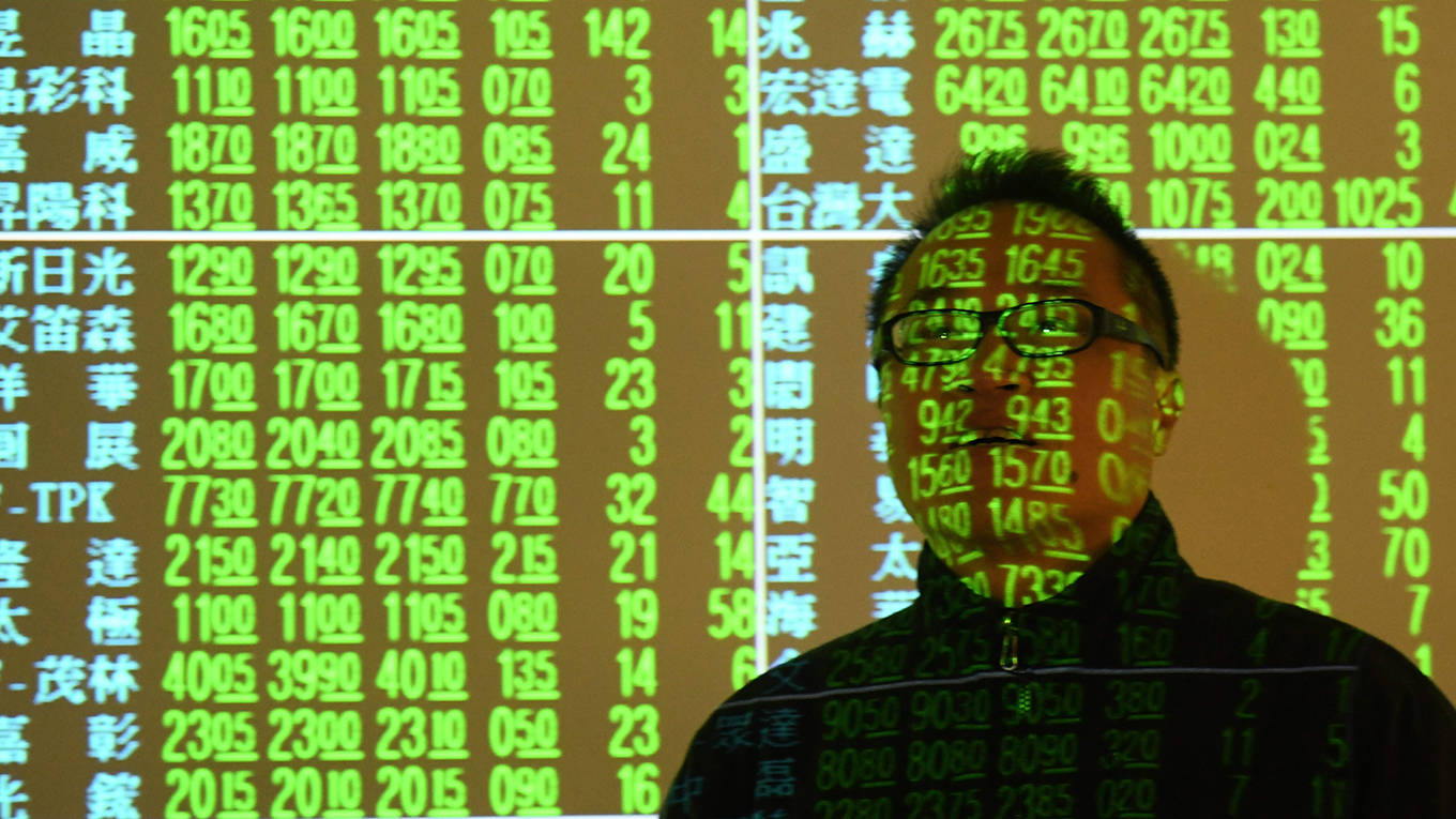 lee42_SAM YEHAFP via Getty Images_taiwanstockmarketeconomy