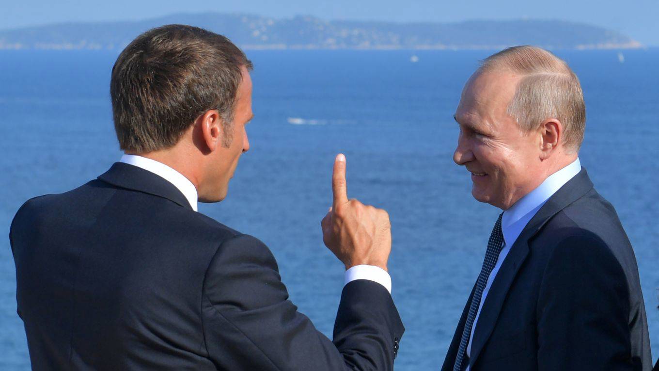 moisi167_Alexei DruzhininTASS via Getty Images_putin macron