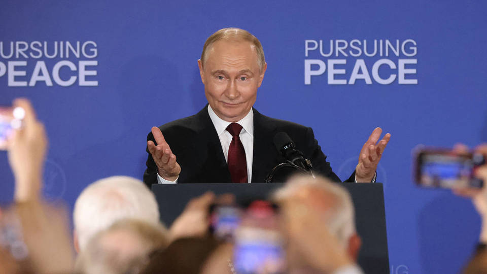 Putin’s “Negotiations” Are a Trap