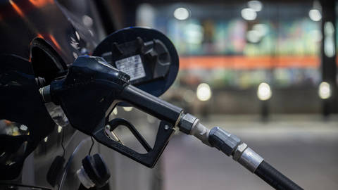 gros177_ Brandon BellGetty Images_gasstation