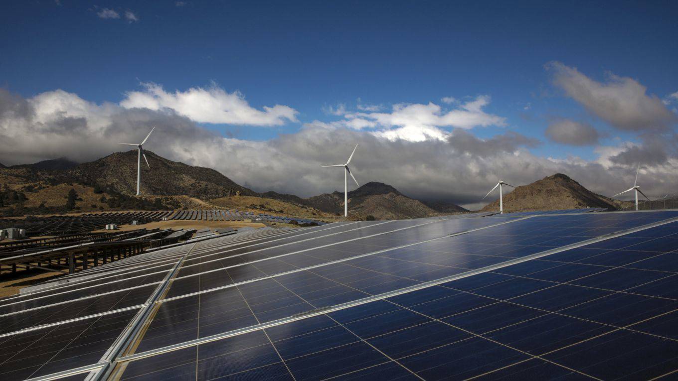 kdixon1_Irfan Khan Los Angeles Times via Getty Images_solar power